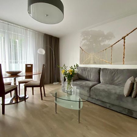 Aravel Suites Wroclaw Exterior photo
