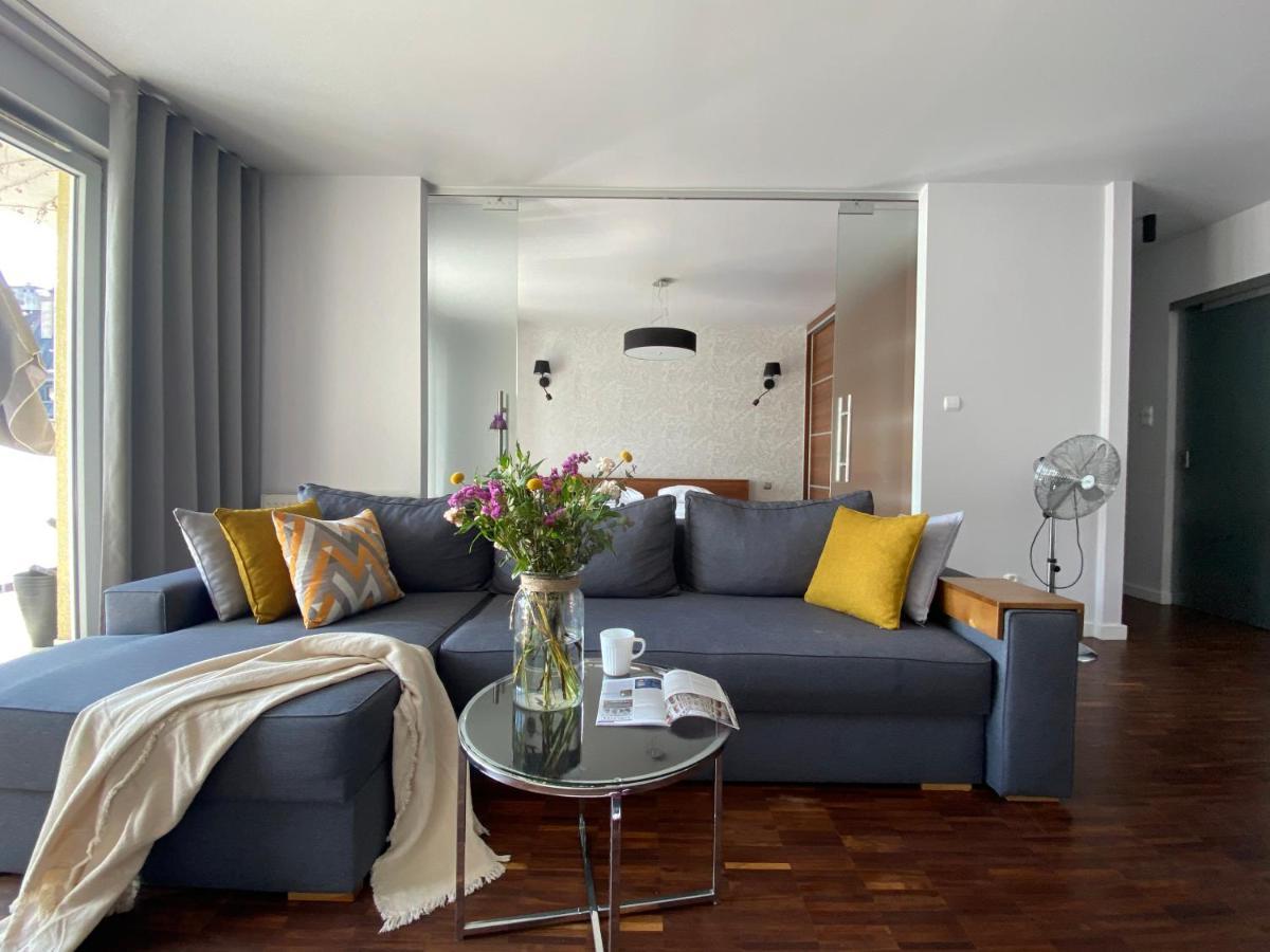 Aravel Suites Wroclaw Exterior photo